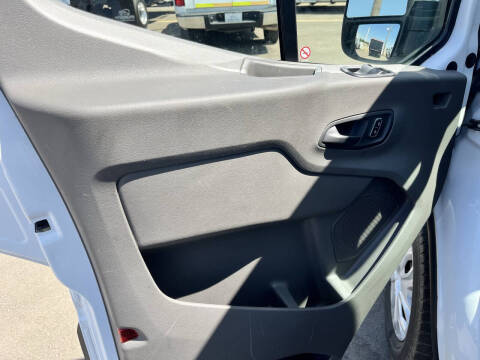 2023 Ford Transit 250