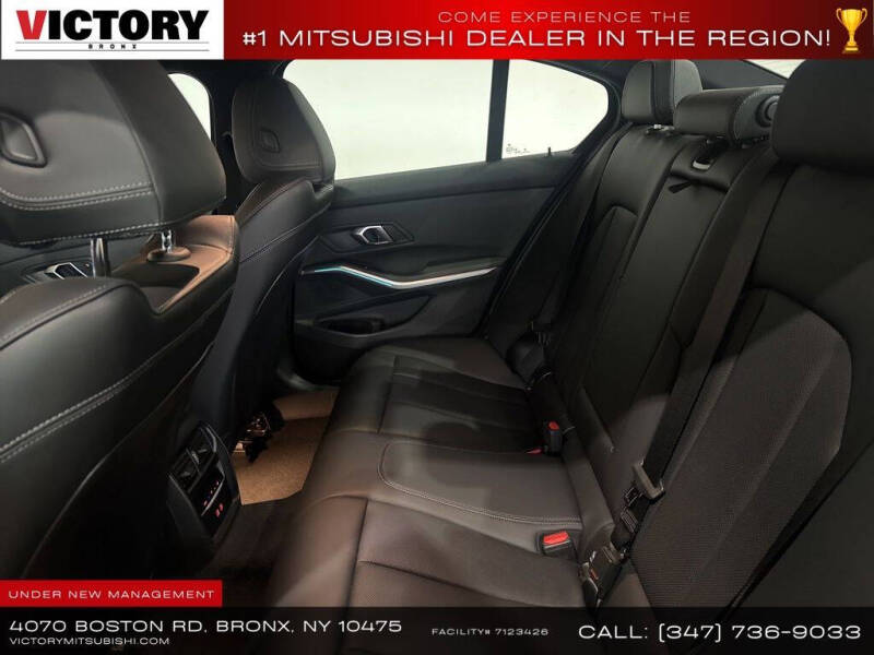 2024 BMW 3 Series 330i xDrive