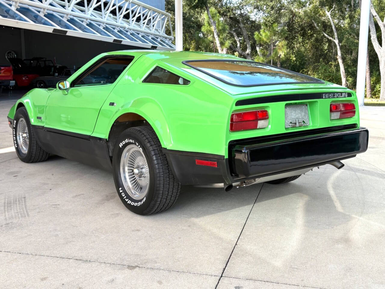 1974 Bricklin SV-1 9