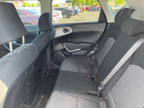 2022 Kia Soul S