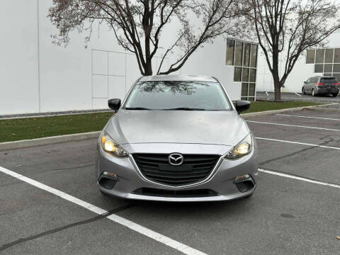 2014 Mazda MAZDA3 i SV