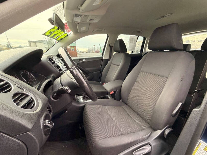 2013 Volkswagen Tiguan S 4Motion