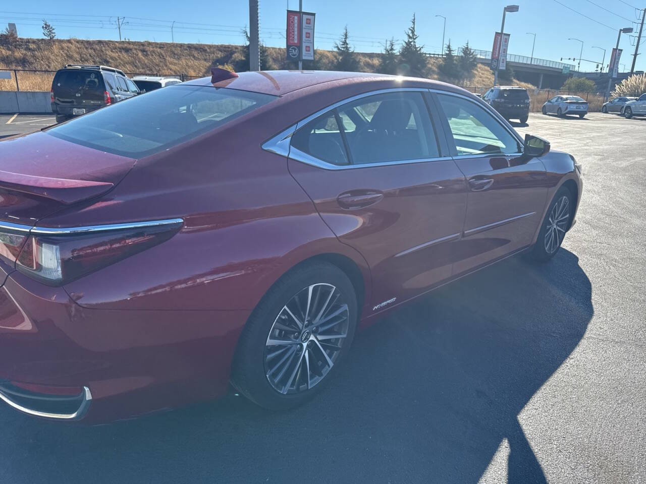 2022 Lexus ES 300h for sale at Envision Toyota of Milpitas in Milpitas, CA