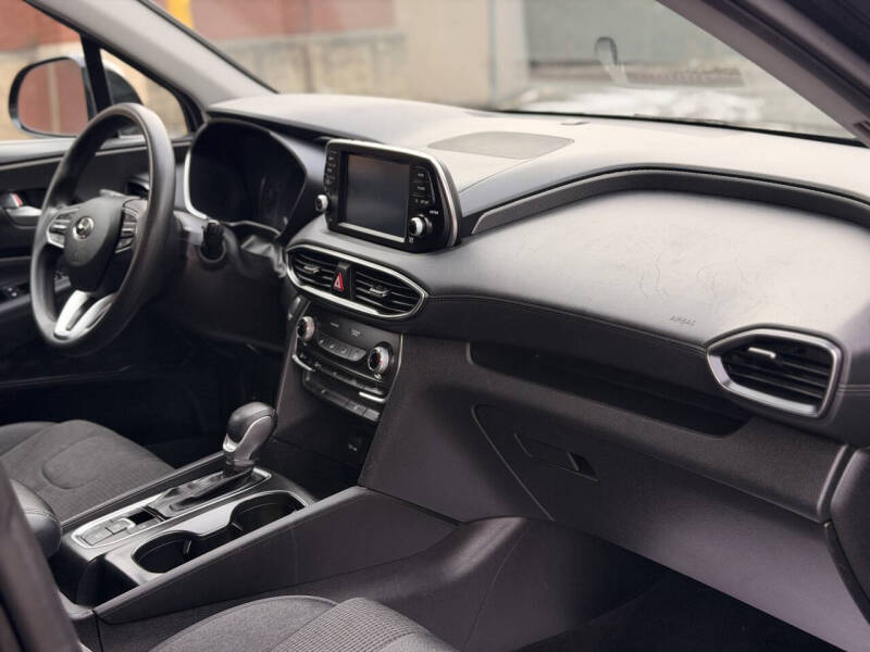 2019 Hyundai Santa Fe SEL 2.4L