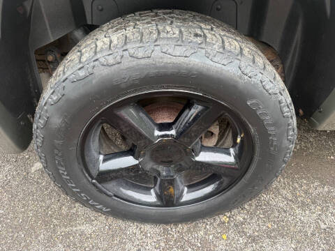 2012 Chevrolet Avalanche LT