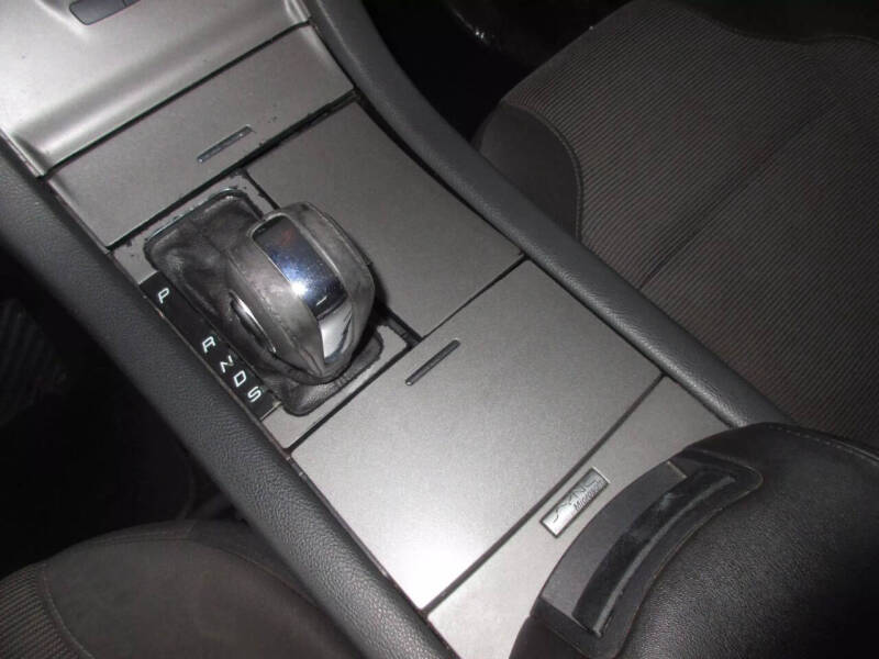 2014 Ford Taurus SEL