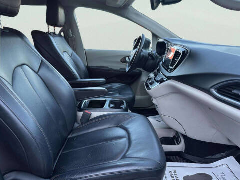 2018 Chrysler Pacifica Touring L Plus