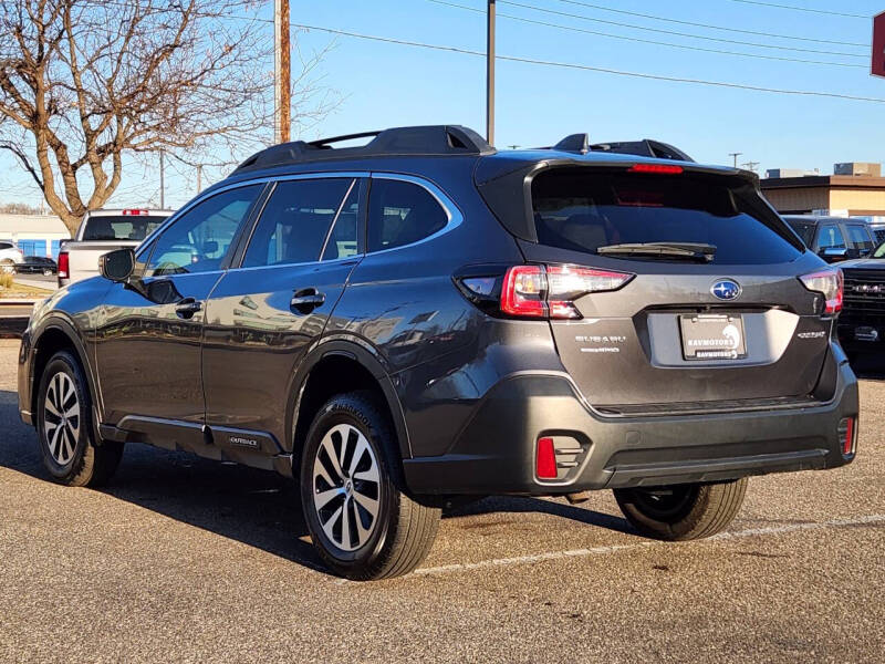 2022 Subaru Outback Premium