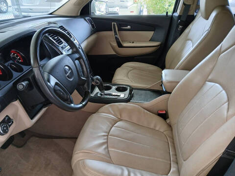 2011 GMC Acadia Denali