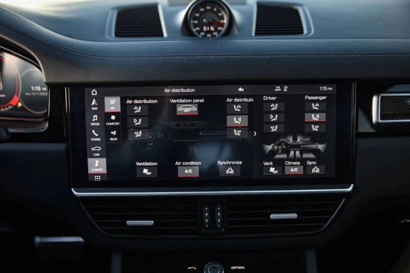 2020 Porsche Cayenne Turbo Coupe