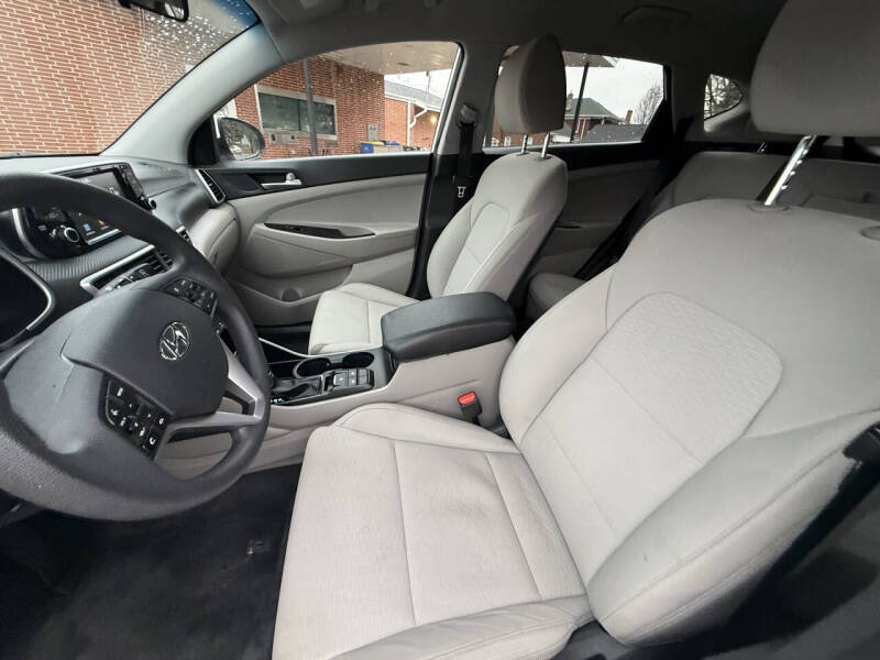 2020 Hyundai Tucson SE