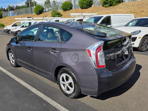 2015 Toyota Prius Two
