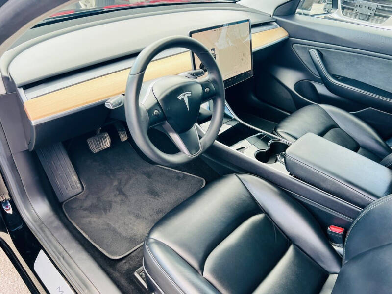 2019 Tesla Model 3 Long Range