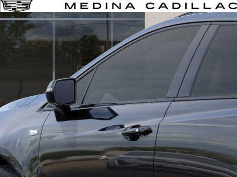 2025 Cadillac XT5 Sport