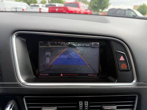 2017 Audi Q5 2.0T quattro Premium Plus