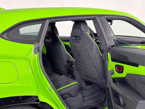 2024 Lamborghini Urus S