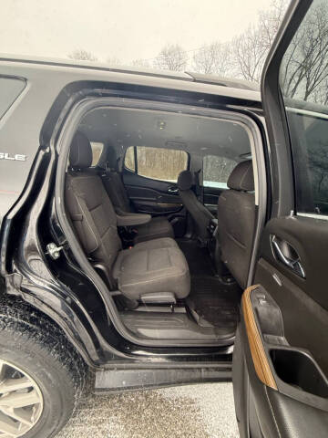 2018 GMC Acadia SLE-2