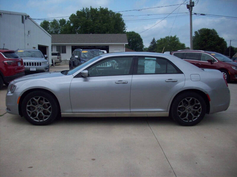 Used 2016 Chrysler 300 S with VIN 2C3CCAGG8GH183008 for sale in Kansas City