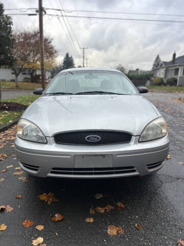 2004 Ford Taurus SES