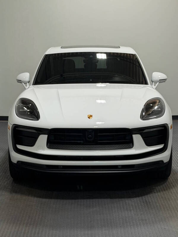 2023 Porsche Macan