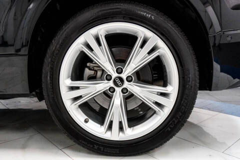 2022 Audi Q8 quattro Premium Plus 55 TFSI