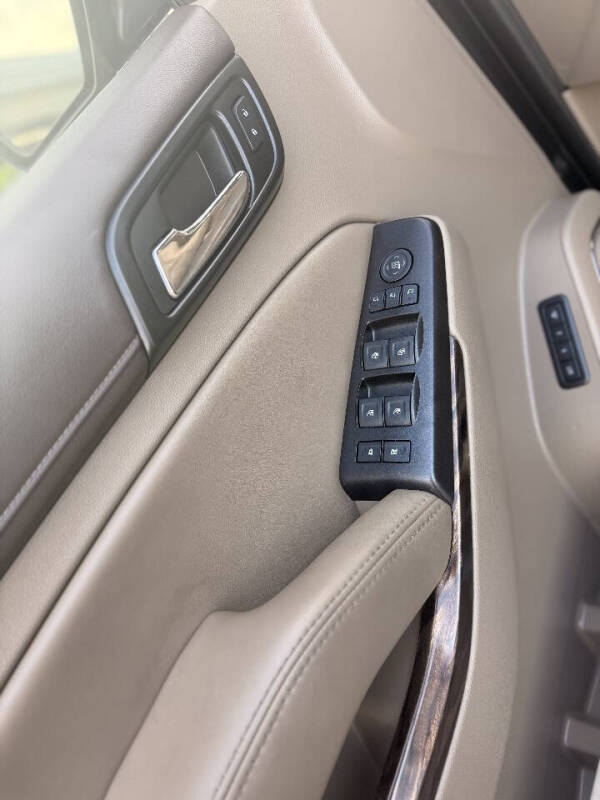 2016 GMC Yukon SLT