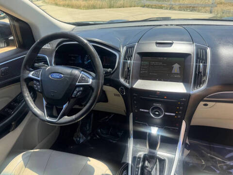 2015 Ford Edge Titanium