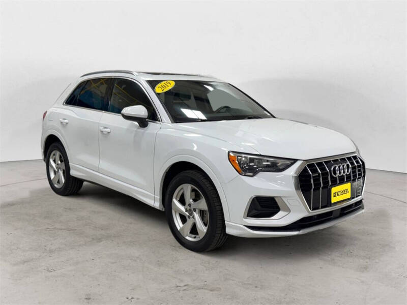 2019 Audi Q3 quattro Premium 45 TFSI