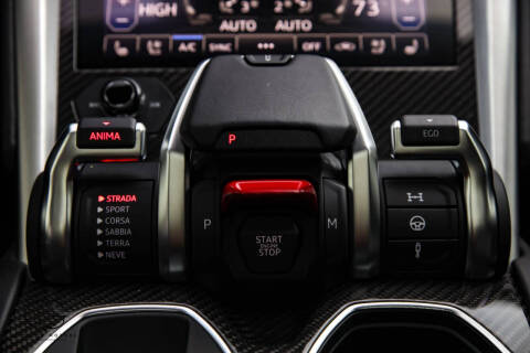 2020 Lamborghini Urus