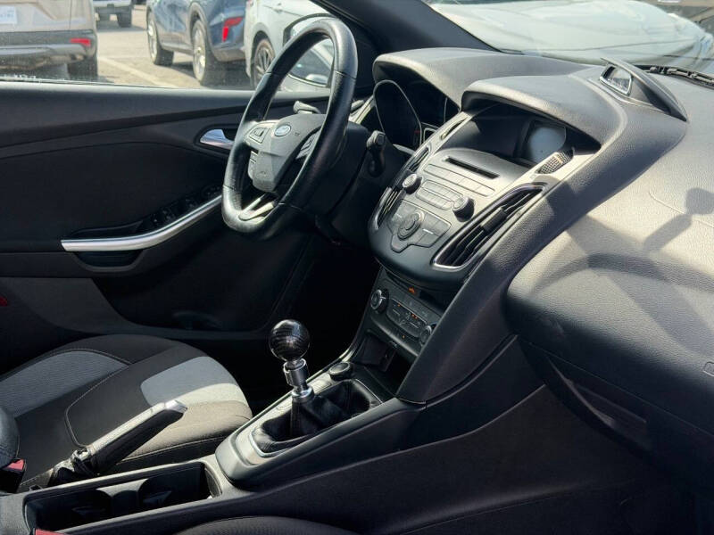 2016 Ford Focus ST