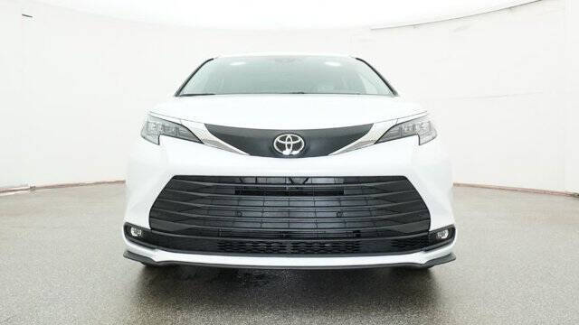 2026 Toyota Sienna