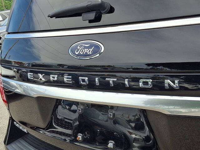 2022 Ford Expedition MAX Platinum