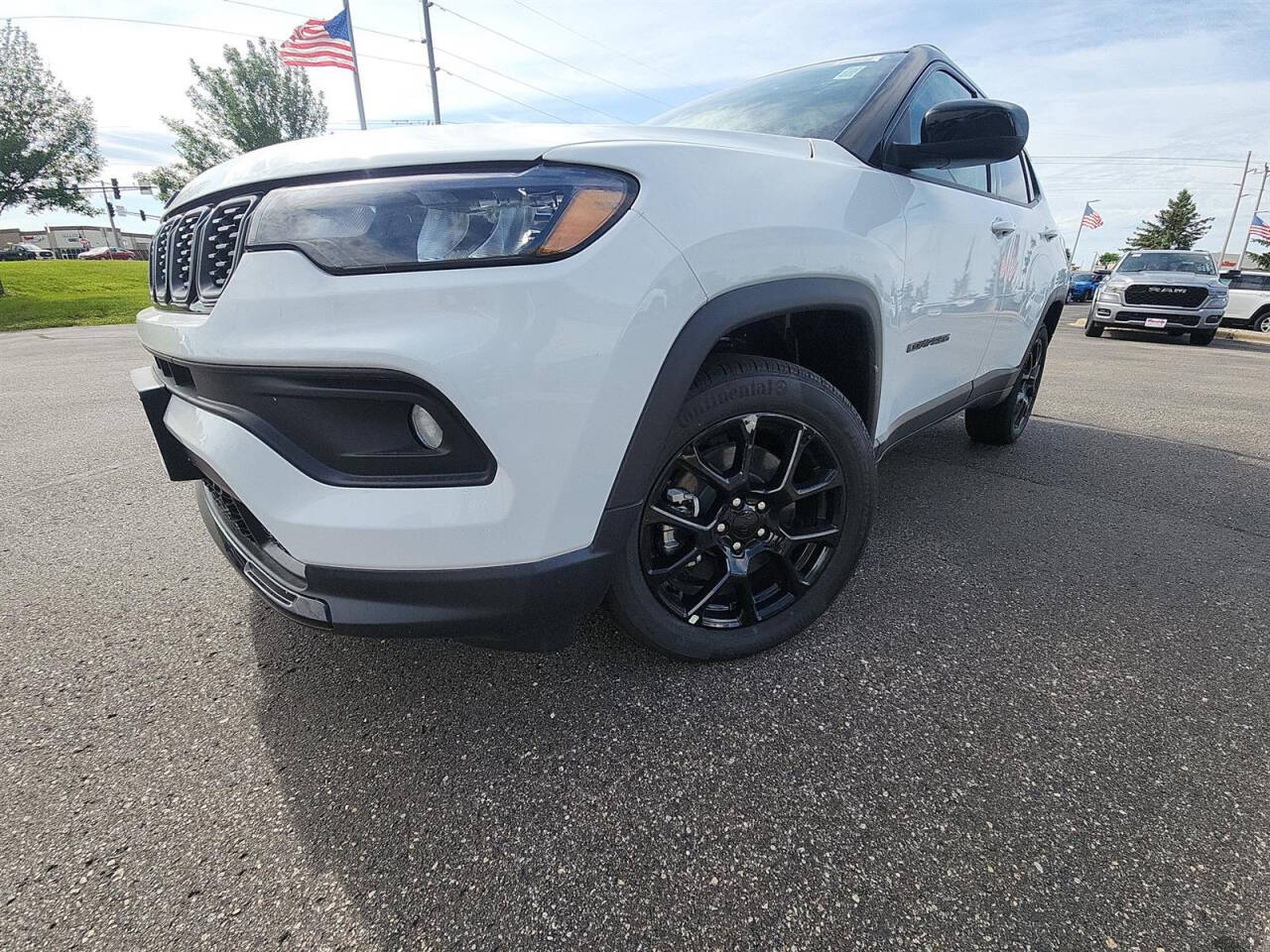 2024 Jeep Compass for sale at Victoria Auto Sales in Victoria, MN