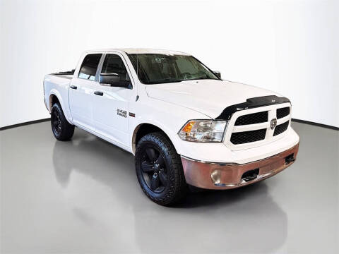 2017 RAM 1500 SLT
