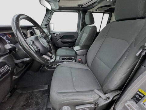2020 Jeep Gladiator Sport