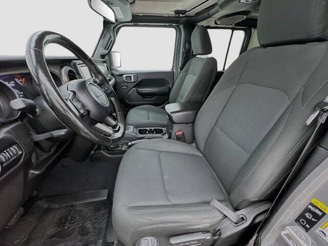 2020 Jeep Gladiator Sport