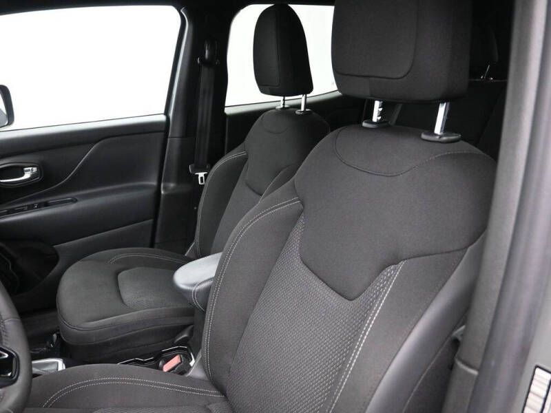 2022 Jeep Renegade Altitude