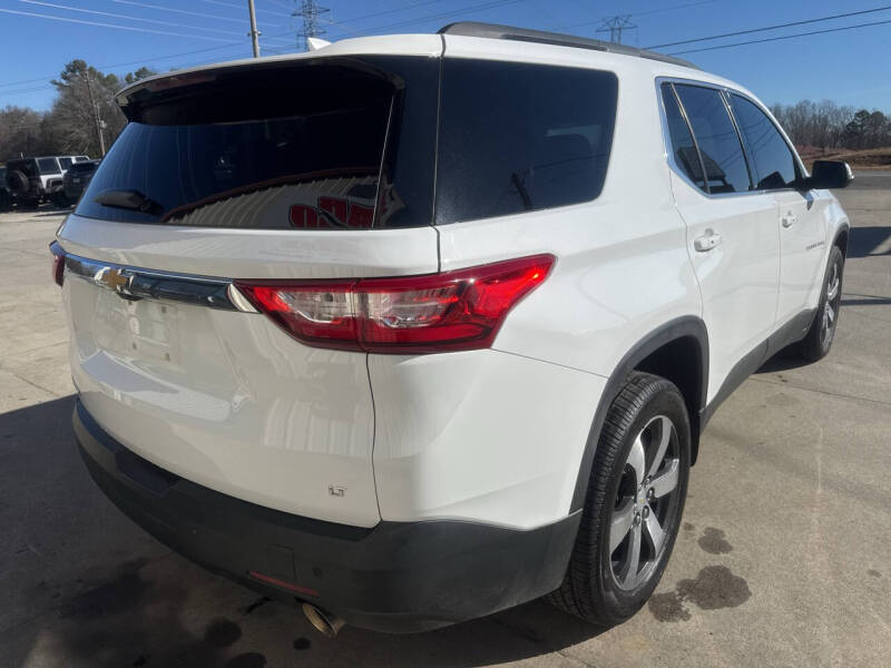 2021 Chevrolet Traverse LT Leather