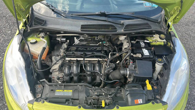 2012 Ford Fiesta SES