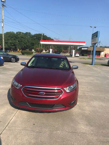 2016 Ford Taurus for sale at Safeway Motors Sales in Laurinburg NC