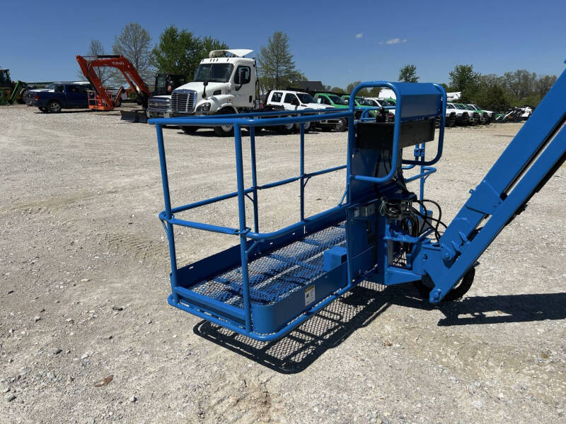 2016 Genie 85' Manlift