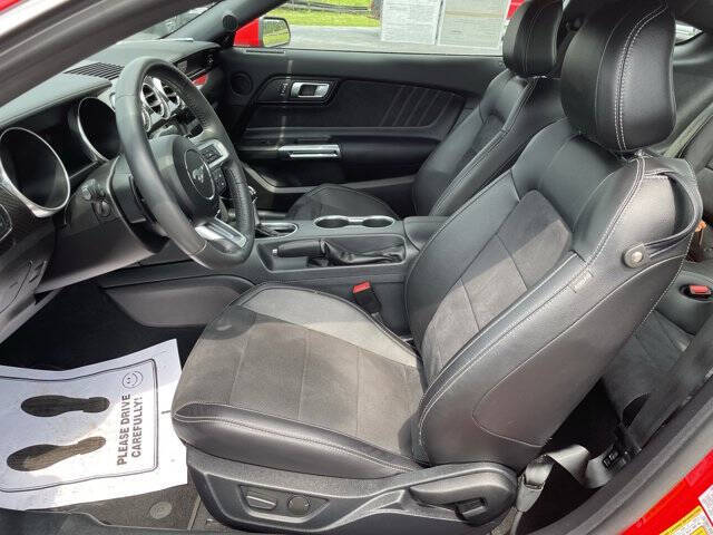 2021 Ford Mustang EcoBoost Premium