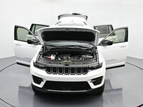 2025 Jeep Grand Cherokee Laredo X