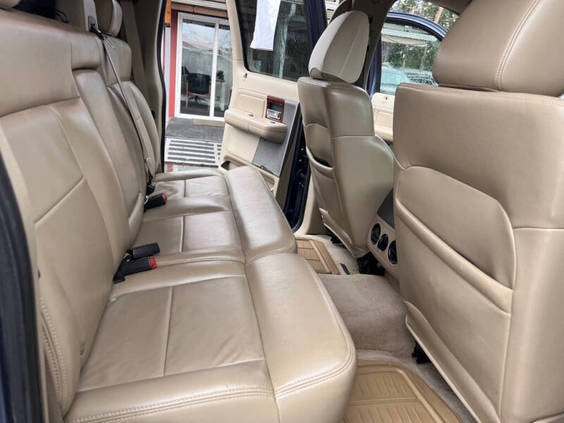 2005 Ford F-150 Lariat