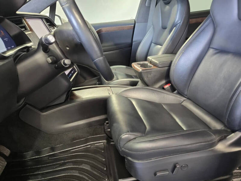 2020 Tesla Model X Long Range Plus