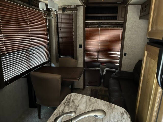 2016 Keystone RV Alpine