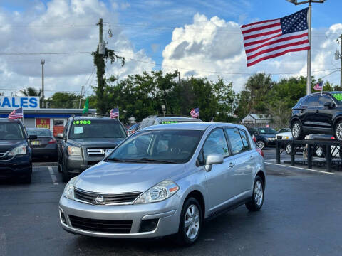 2012 Nissan Versa 1.8 S