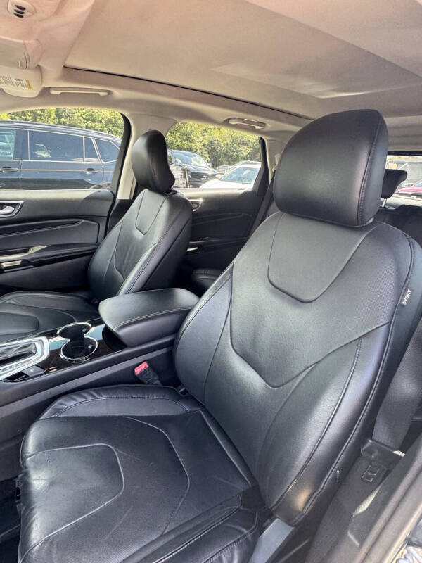 2016 Ford Edge Titanium