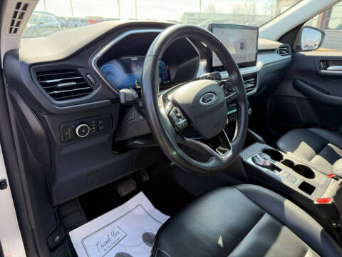 2024 Ford Escape Platinum