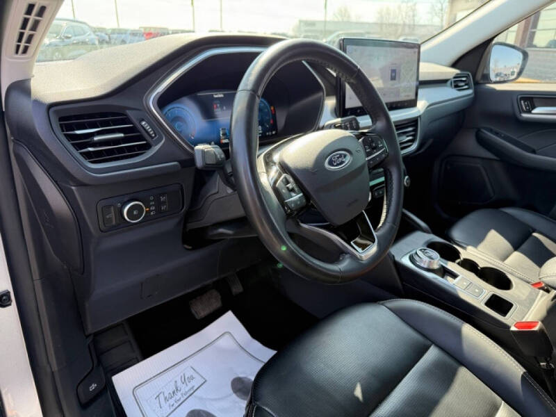 2024 Ford Escape Platinum